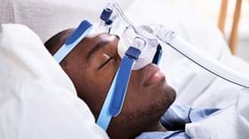 Reclining pillow mask